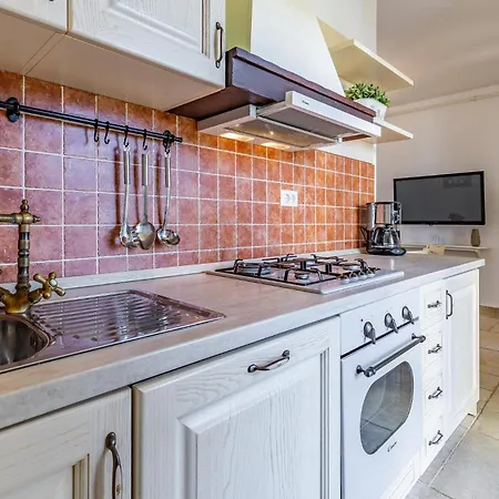 Apartment Cozy In With Wifi